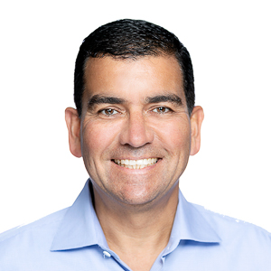 VIP mobile passport photo package by David Beyda Studio on location at corporate office in New York City.